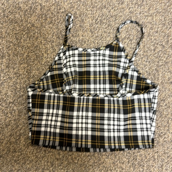 Windsor Checkered "Plaid About You" Crop Top EUC Black White and Yellow - Picture 5 of 6